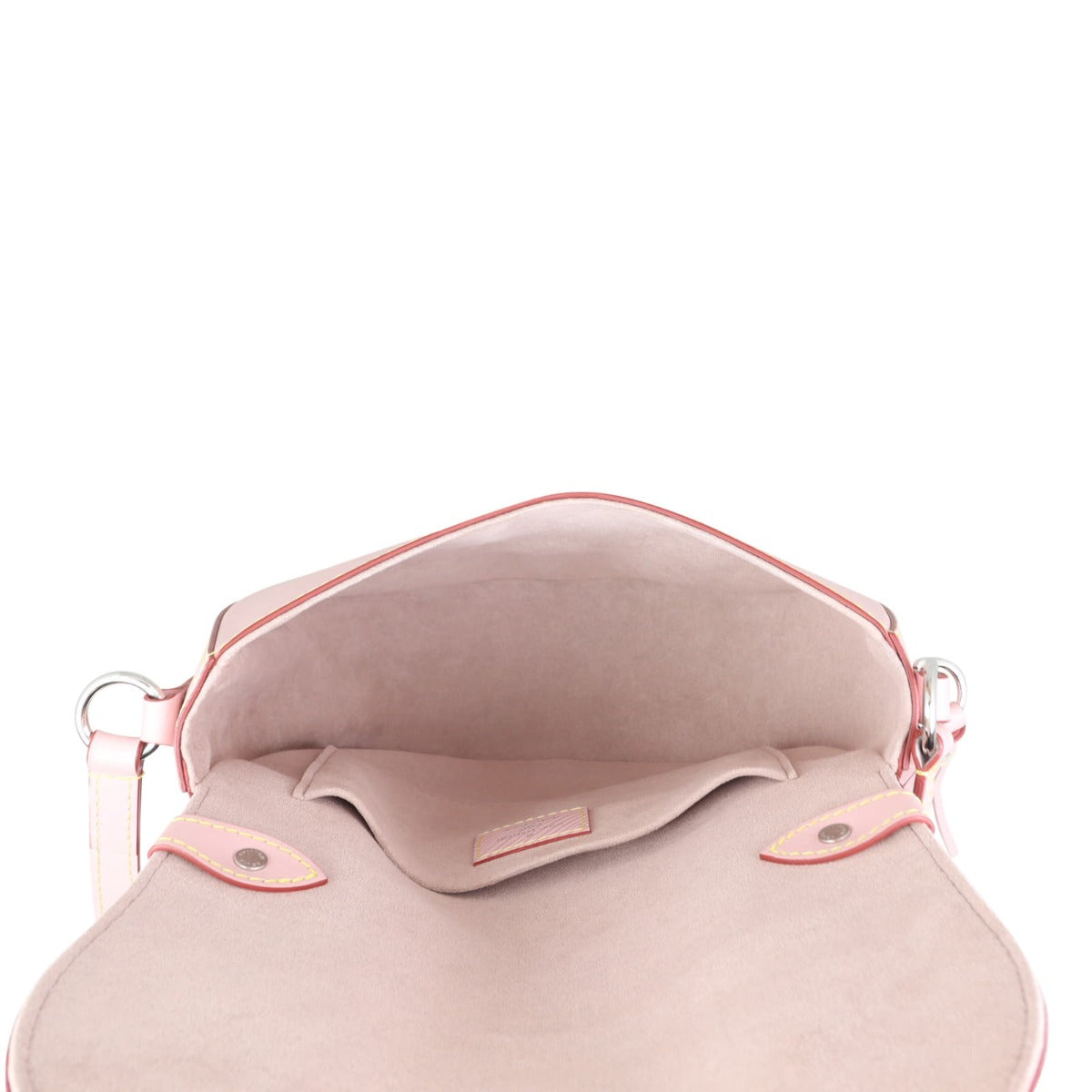 Louis Vuitton Saint Cloud NM Epi Interior