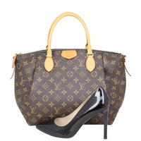 Louis Vuitton Turenne MM Monogram Shoe