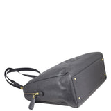 Louis Vuitton Looping MM Monogram Corner Distance