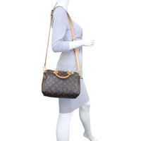 Louis Vuitton Speedy 25 Bandouliere Monogram Mannequin