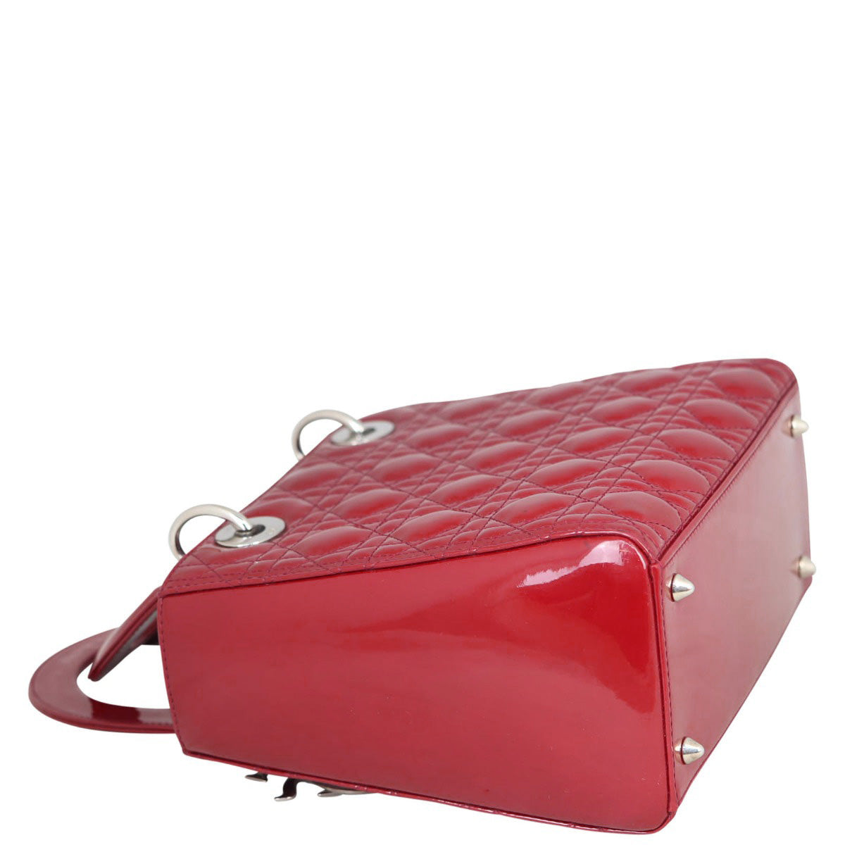 Dior Lady Dior Medium (red) Corner Distance