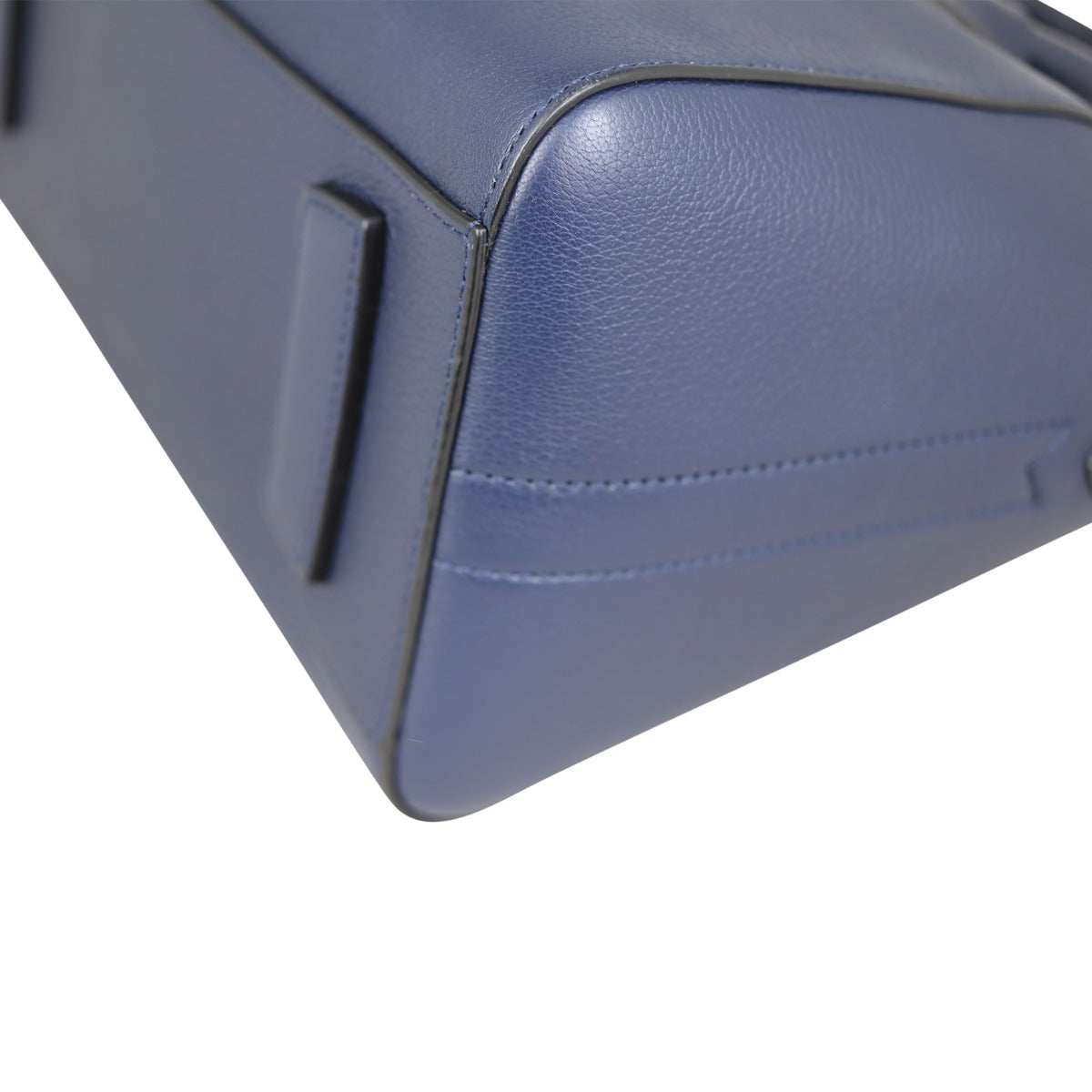 Givenchy Antigona Small Corner Closeup