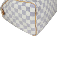 Louis Vuitton Speedy 25 Damier Azur Corner Closeup