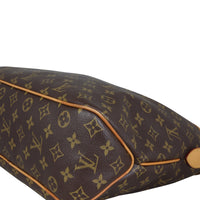 Louis Vuitton Delightful PM Monogram corner close