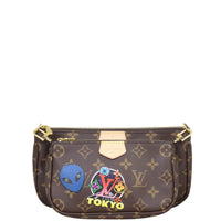 Louis Vuitton Multi Pochette Accessoires World Tour Monogram Front