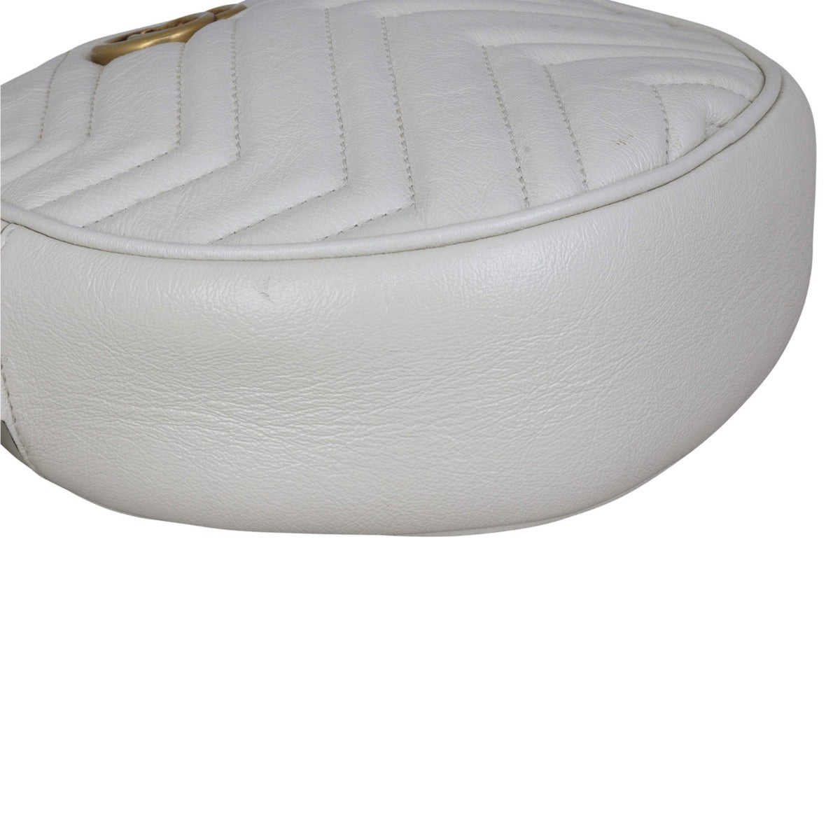 Gucci GG Marmont Round Chain Shoulder Bag Corner Closeup