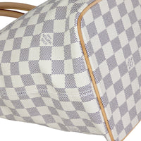 Louis Vuitton Saleya MM Damier Azur Corner Closeup