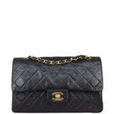 Chanel Classic Double Flap Medium (vintage) Front