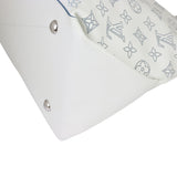 Louis Vuitton Beaubourg Hobo MM Mahina Corner Closeup