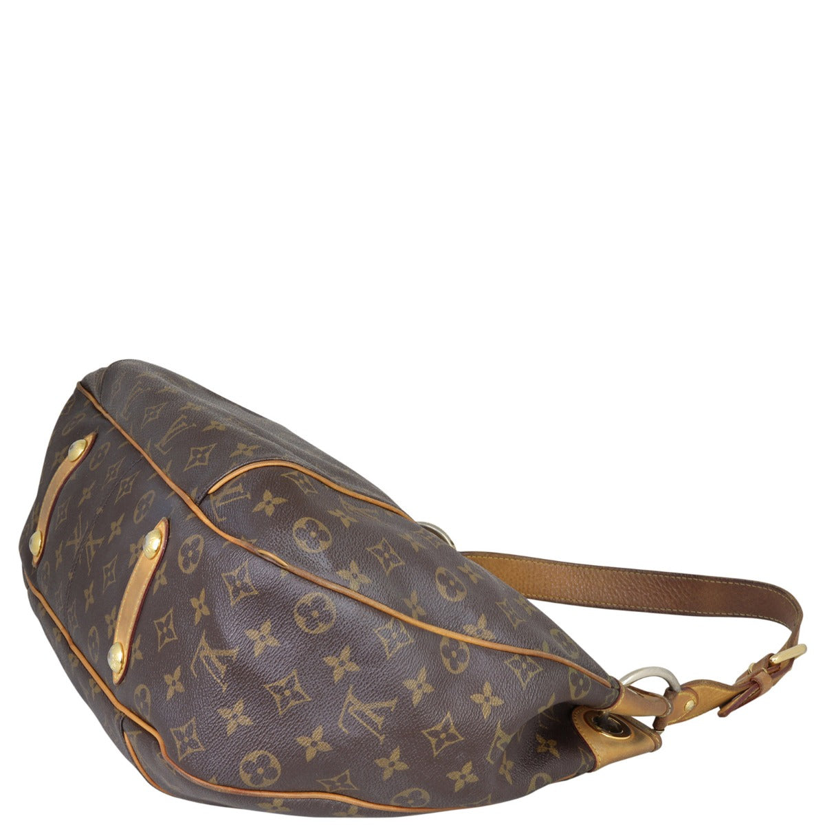 Louis Vuitton Galliera PM Monogram Corner Distance