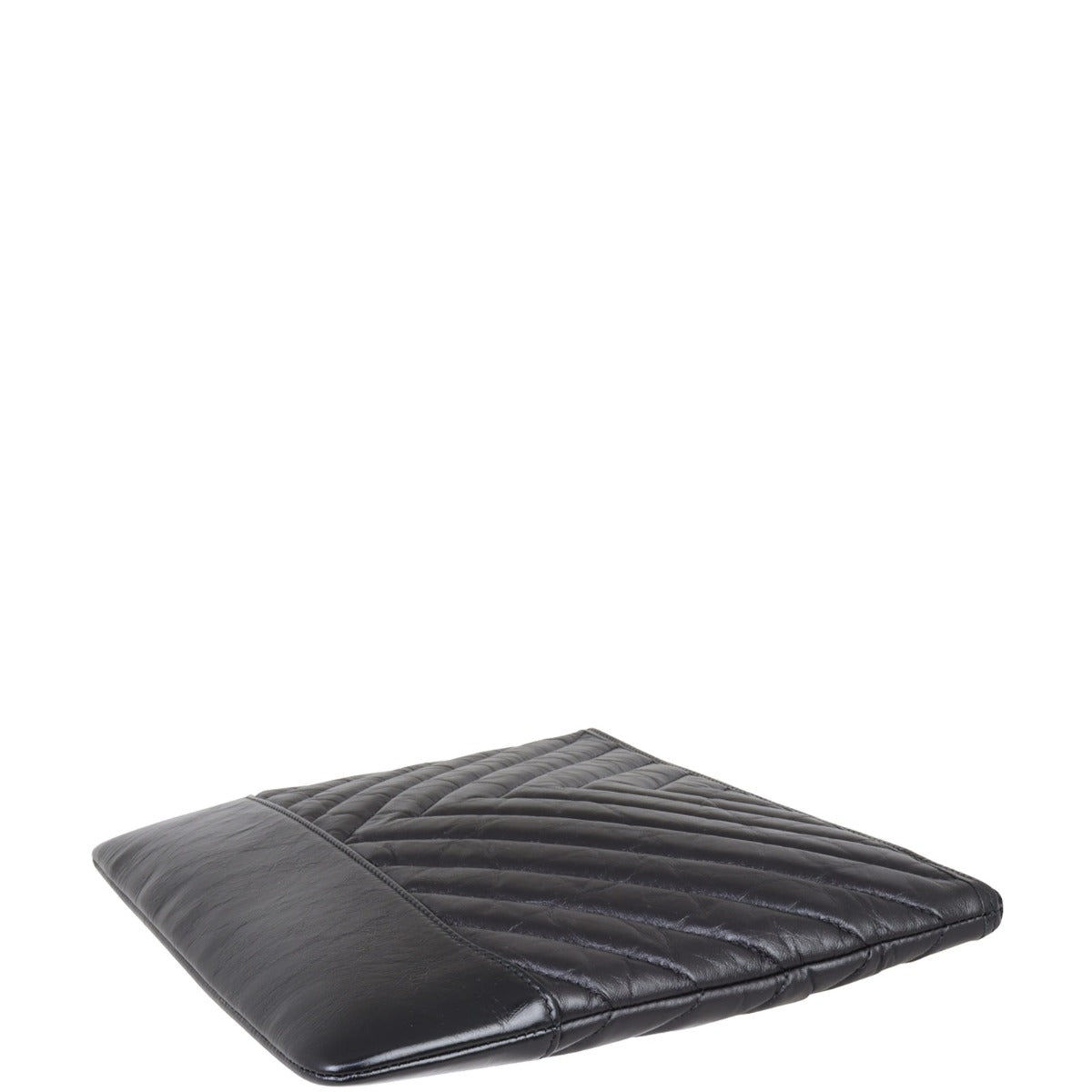 Chanel Gabrielle Chevron O-Case Corner Distance