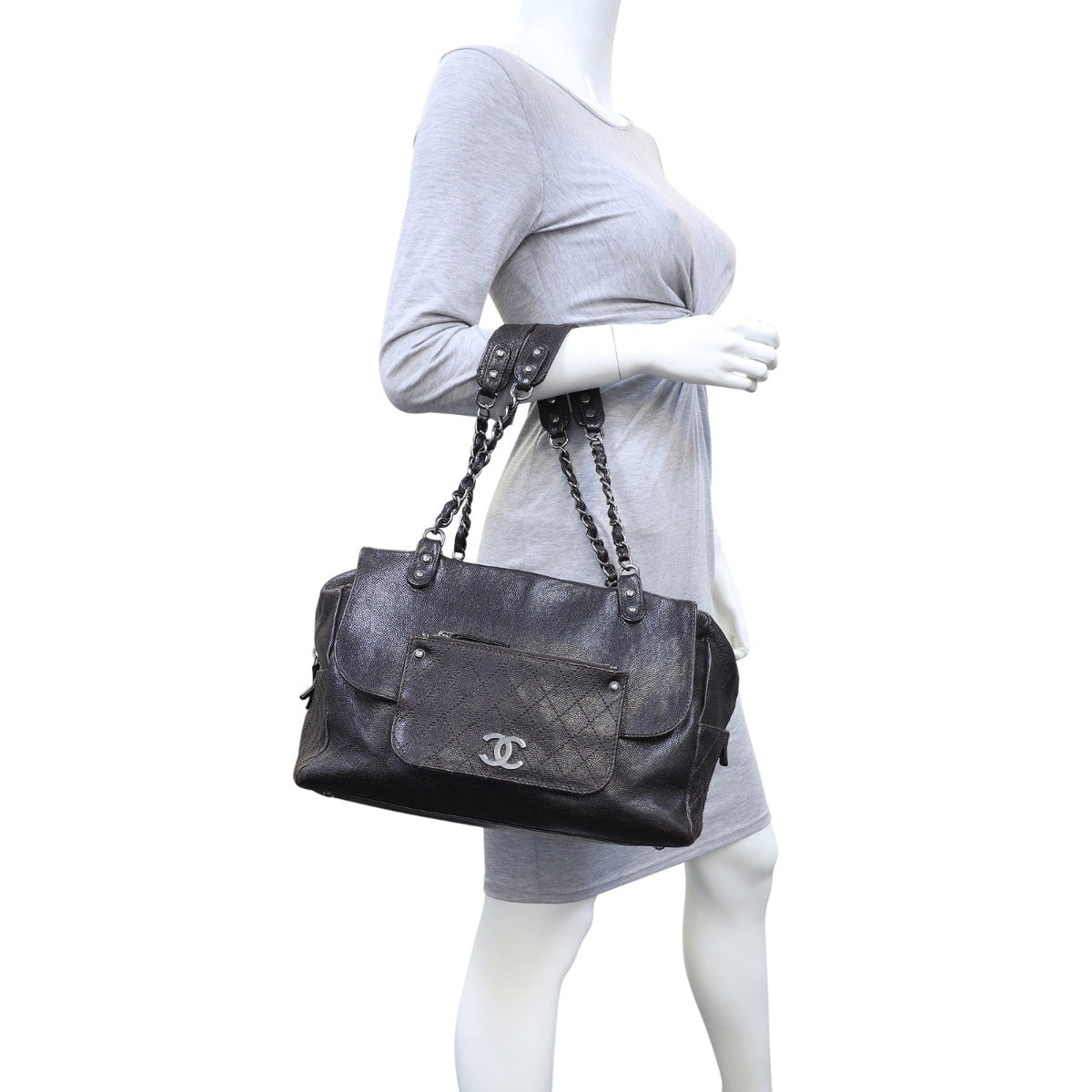 Chanel Pocket In The City Shoulder Bag Manneuqin