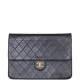 Chanel CC Vintage Flap Bag Front