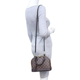 Louis Vuitton Alma BB Damier Ebene Mannequin