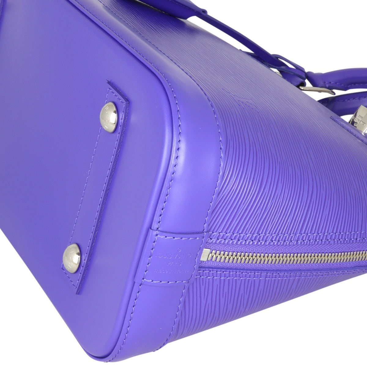 Louis Vuitton Alma PM Epi Corner Closeup