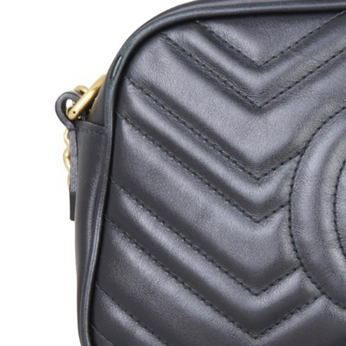 Gucci GG Marmont Small Camera Bag Corner Wear