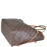 Louis Vuitton Neverfull MM Monogram Corner Distance