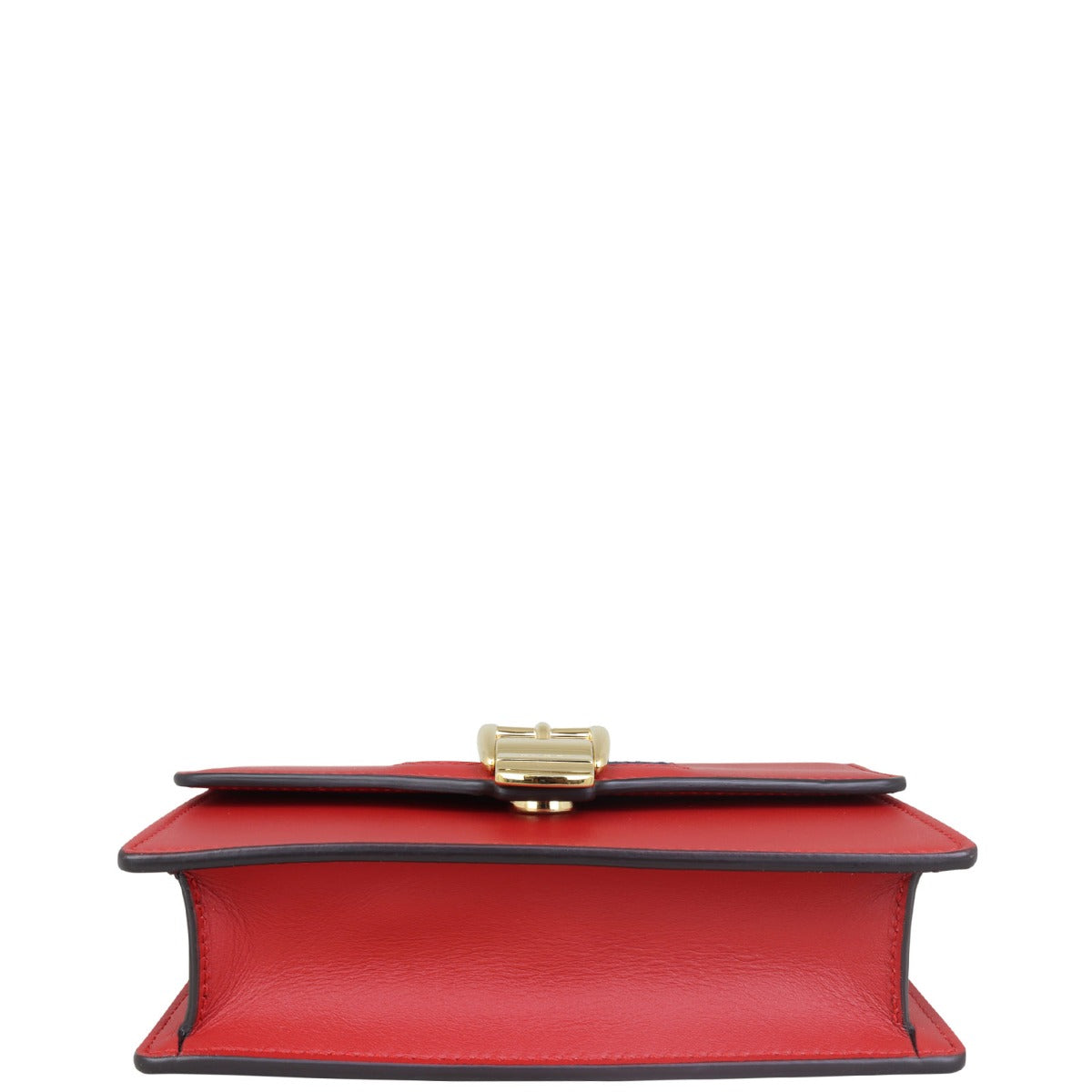 Gucci Sylvie Super Mini Bag Base