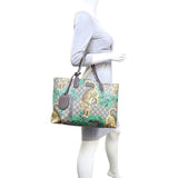 Gucci GG Supreme Bengal Medium Tote Mannequin