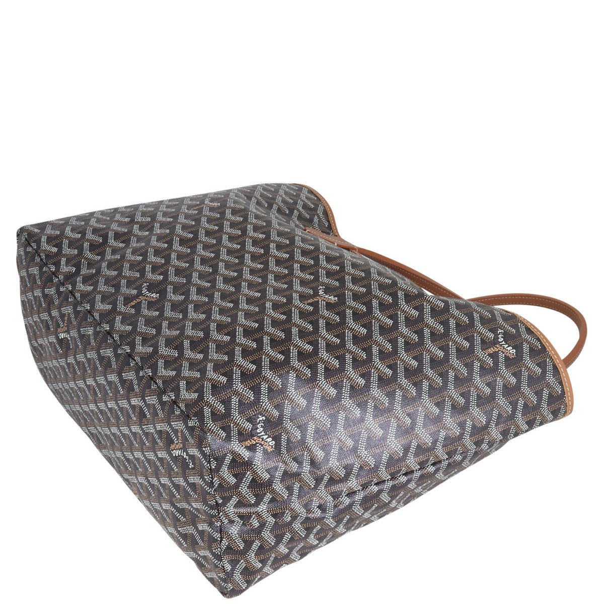 Goyard St Louis PM Goyardine (black/tan) Corner Distance