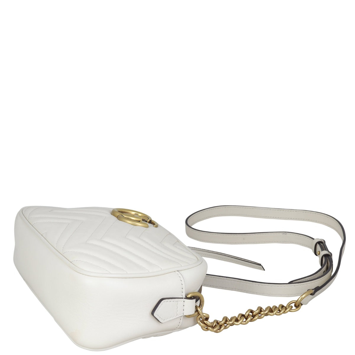 Gucci GG Marmont Small Camera Bag Corner Distance