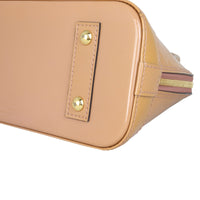 Louis Vuitton Alma BB Monogram Vernis  Corner Closeup