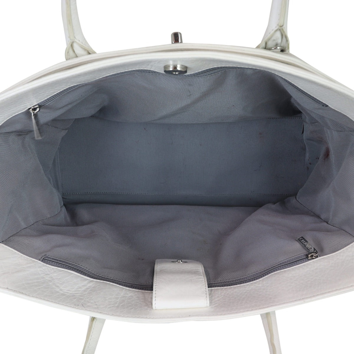 Chanel Cerf Tote Interior