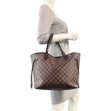 Louis Vuitton Neverfull MM Damier Ebene Mannequin