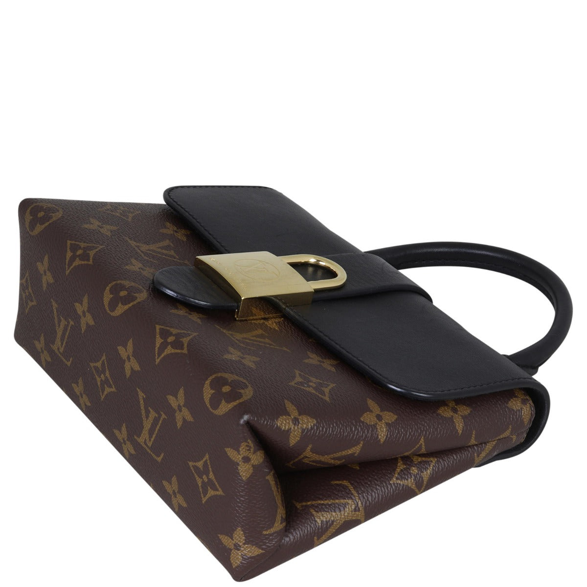 Louis Vuitton Locky BB Monogram Corner Distance