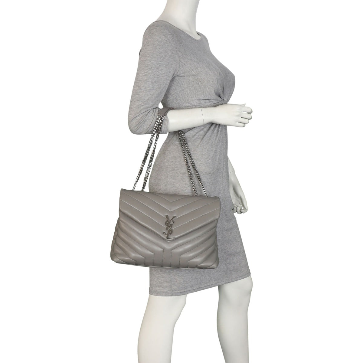 Saint Laurent Loulou Medium Mannequin