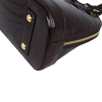 Louis Vuitton Alma BB Monogram Vernis Corner Closeup