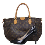 Chanel CC Golden Class Long Wallet Shoe