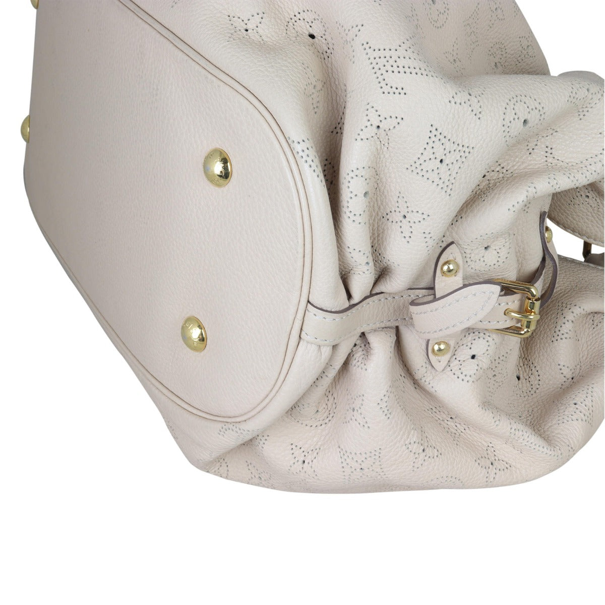 Louis Vuitton Mahina XL Perforated Monogram Corner Closeup