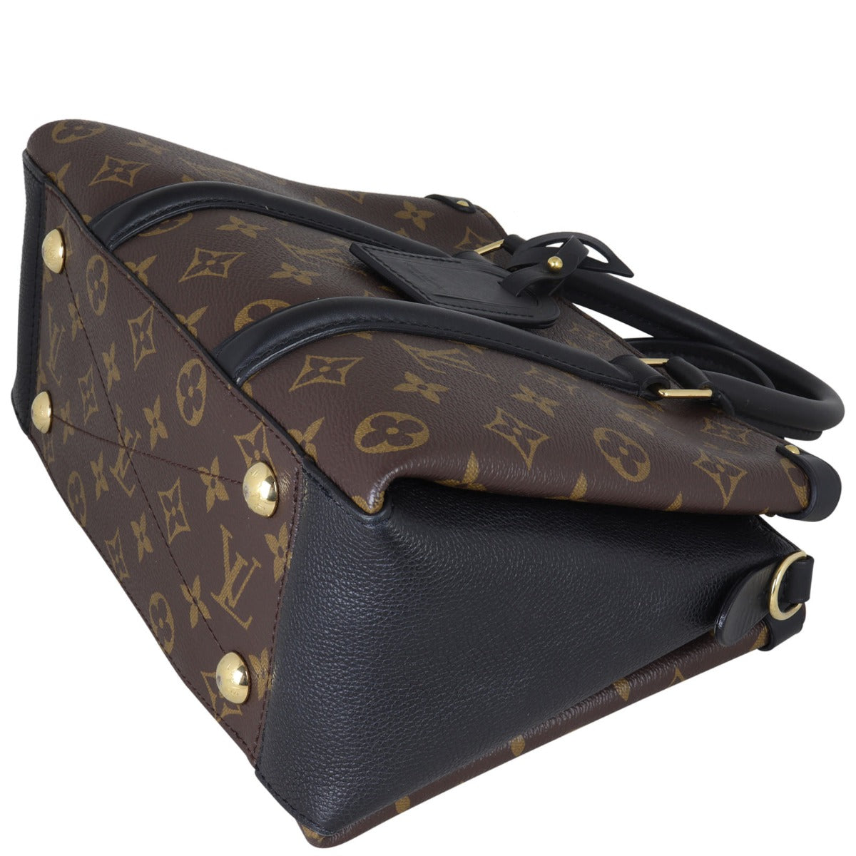 Louis Vuitton Soufflot BB Monogram Corner Distance