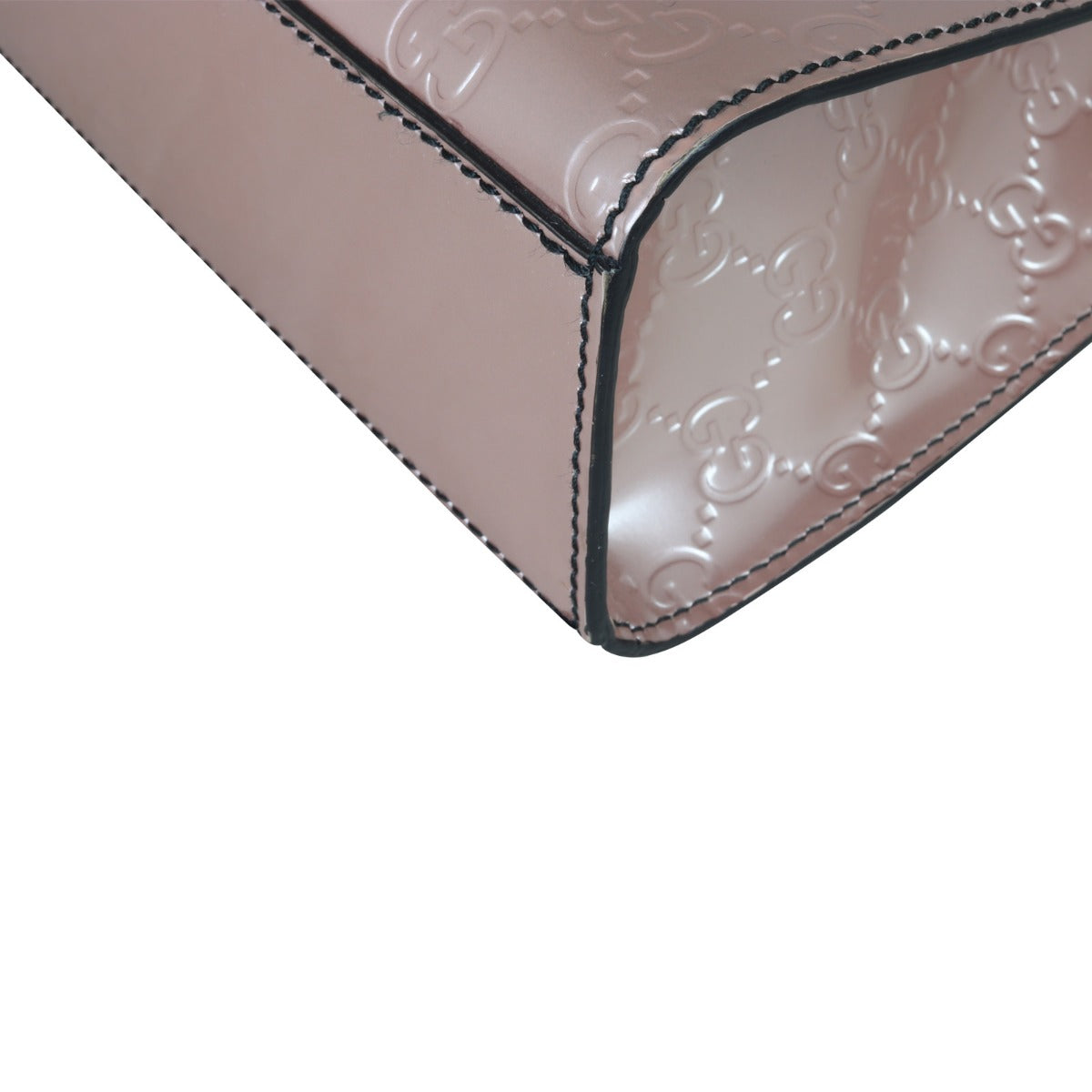 Gucci Emily Guccissima Chain Shoulder Bag Corner Closeup