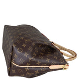 Louis Vuitton Turenne MM Monogram Corner Distance