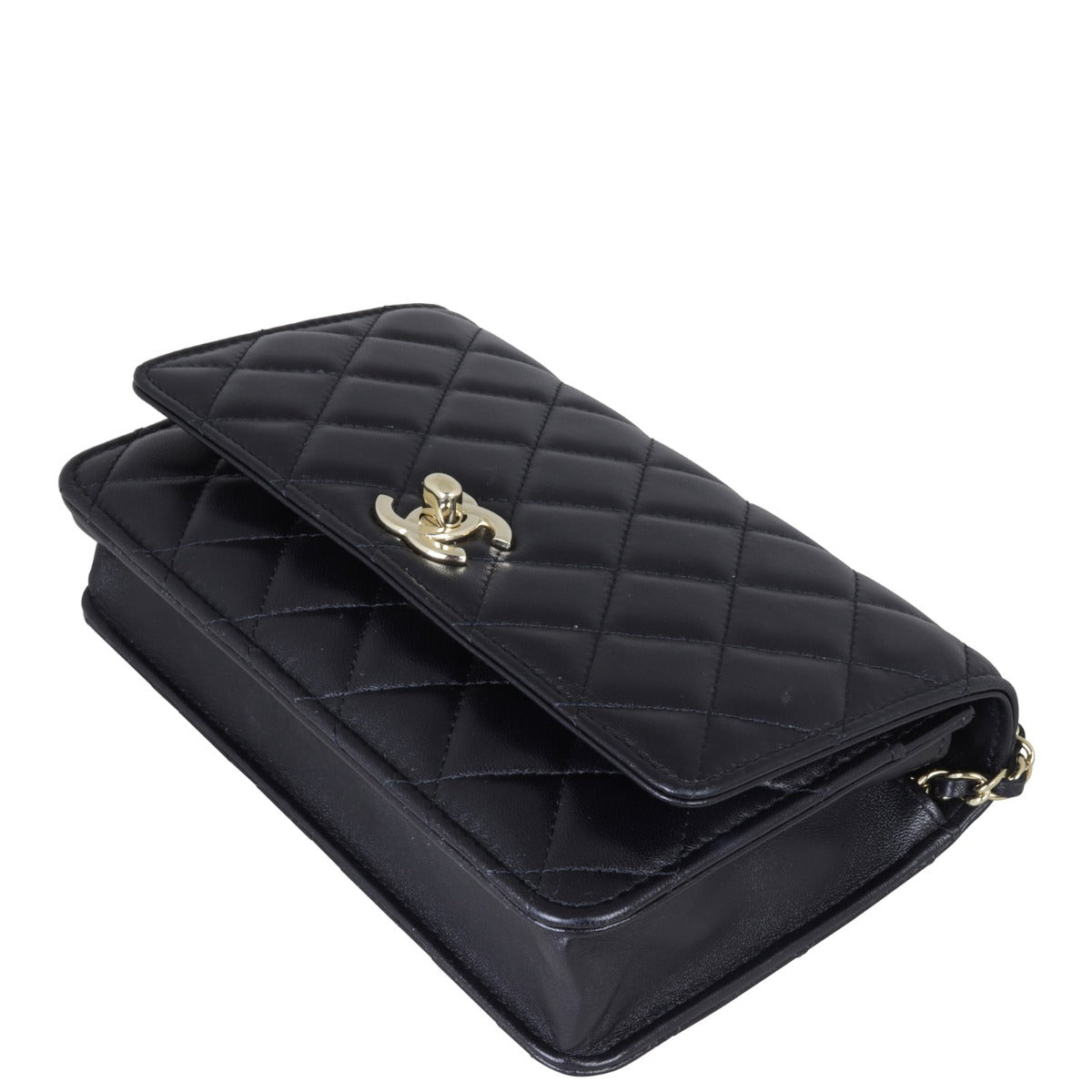 Chanel CC Trendy Wallet on Chain Corner Distance