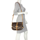 Louis Vuitton Saumur 30 Monogram Mannequin