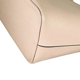 Louis Vuitton Neverfull MM Epi Corner Closeup