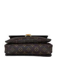 Louis Vuitton Pochette Metis Monogram Base