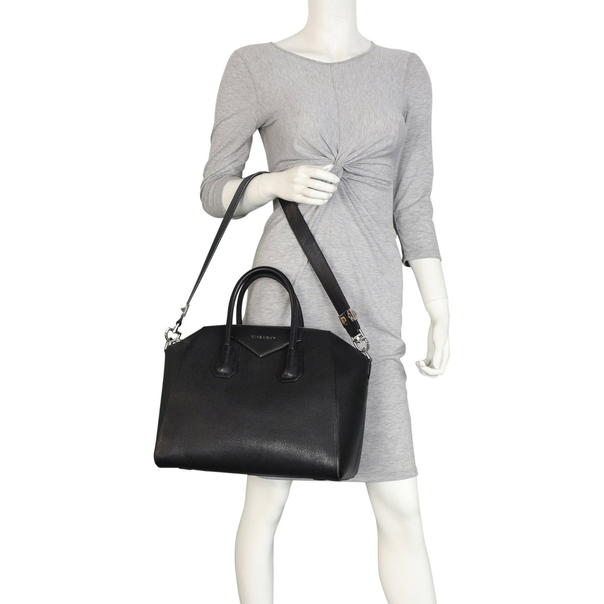 Givenchy Antigona Medium Mannequin