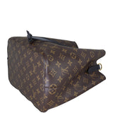 Louis Vuitton NeoNoe Monogram Corner Distance