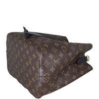 Louis Vuitton NeoNoe Monogram Corner Distance