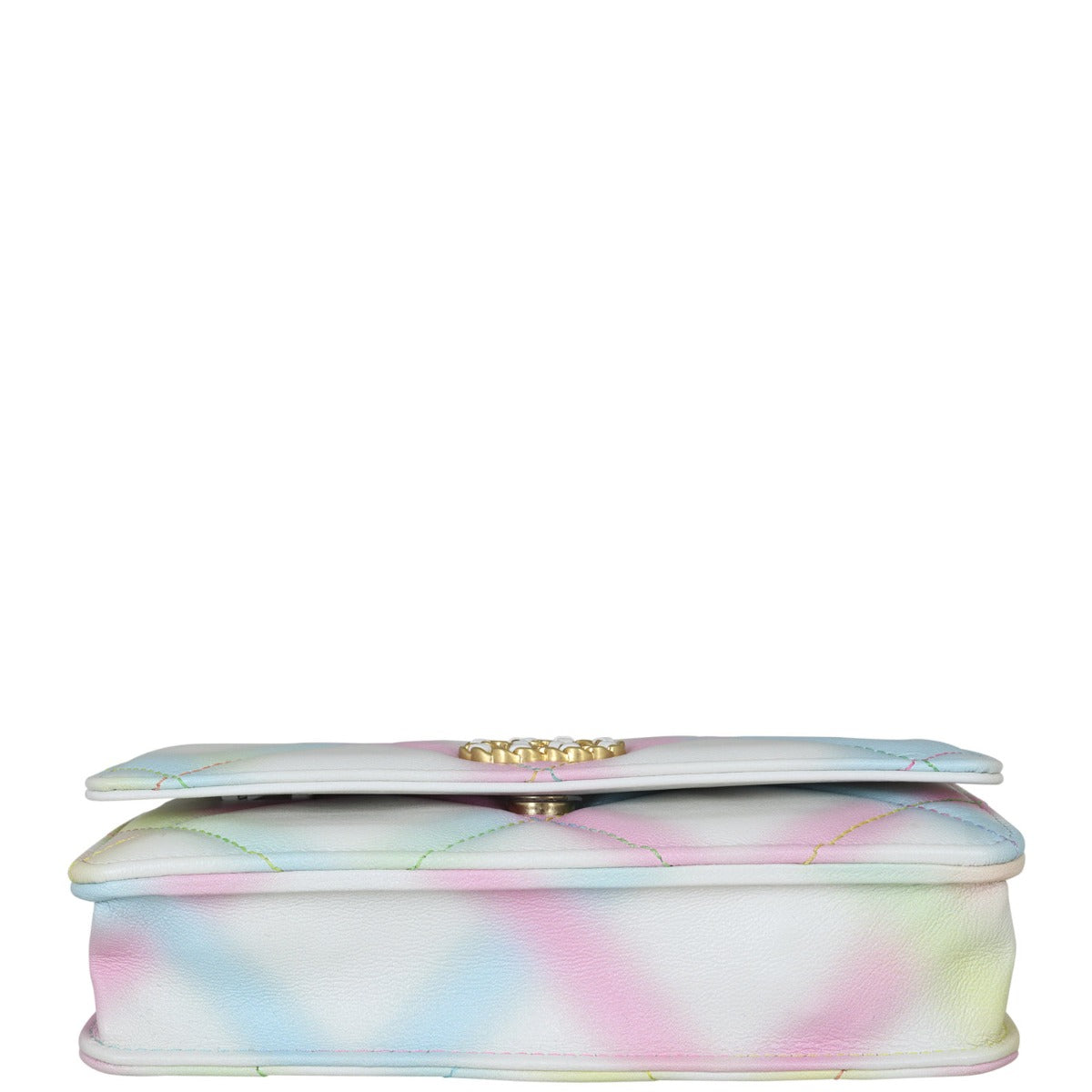 Chanel 19 Wallet on Chain Base