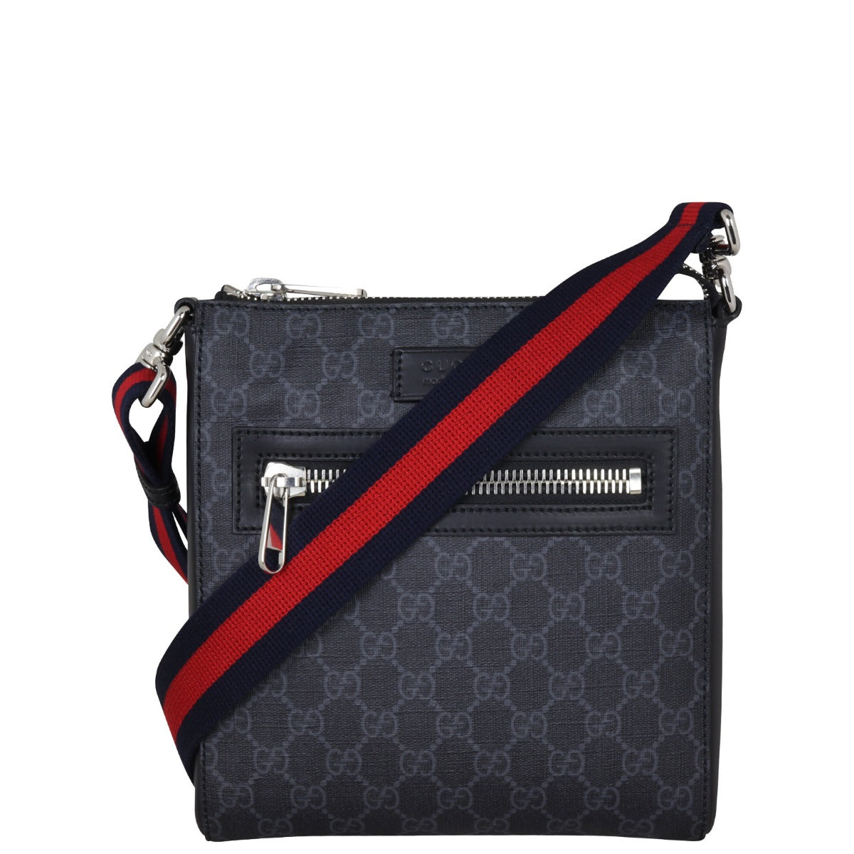 Gucci GG Supreme Messenger Bag Front With Strap