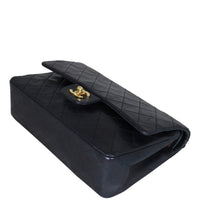 Chanel Classic Double Flap Medium (vintage) Corner Distance