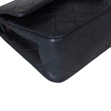 Chanel Classic Double Flap Medium (vintage) Corner Close Up