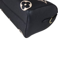 Louis Vuitton Speedy 25 Bandouliere Monogram Empreinte Giant Bicolour Close Corner