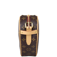 Louis Vuitton Game on Coeur Monogram Heart Crossbody Side