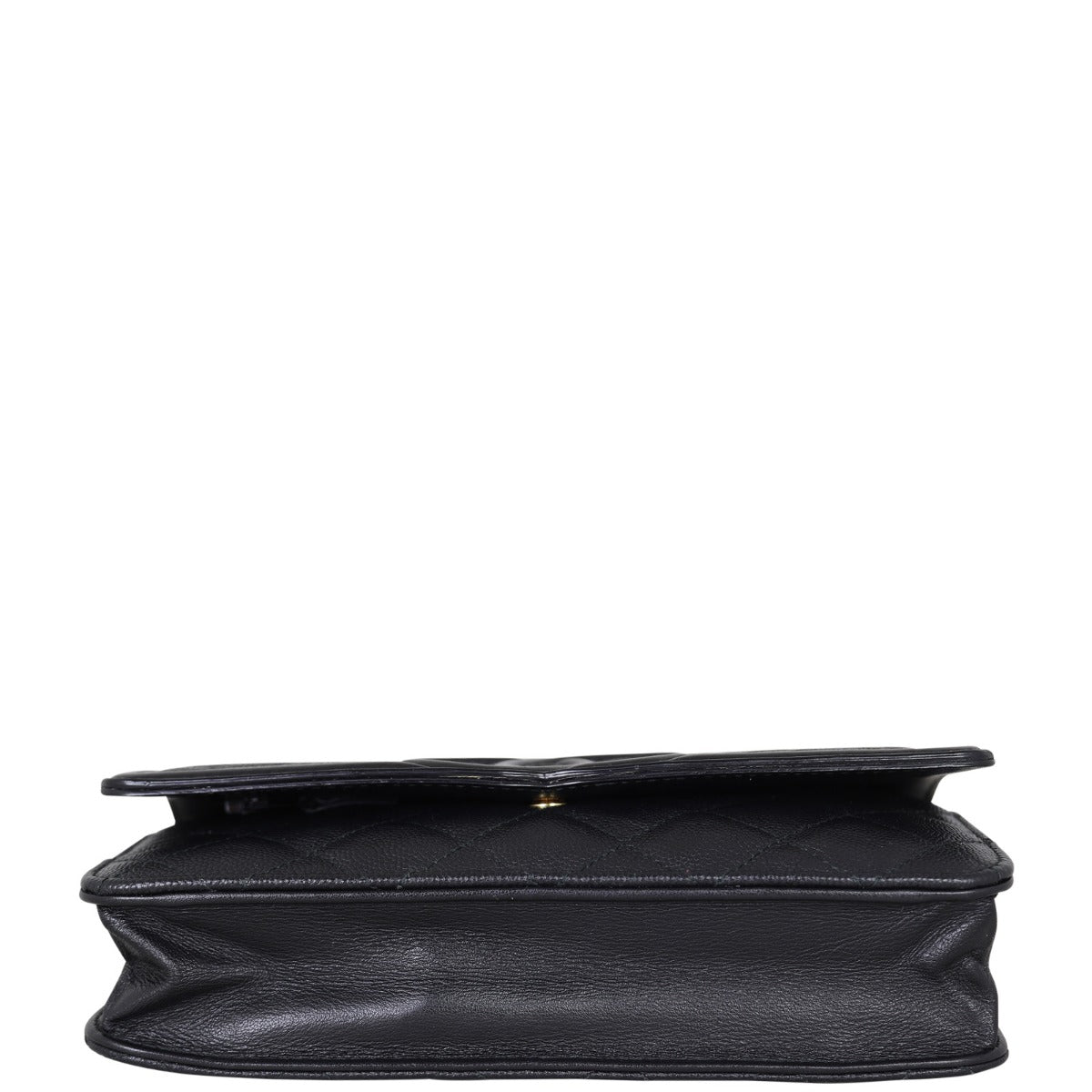 Chanel CC Filigree Wallet on Chain Base